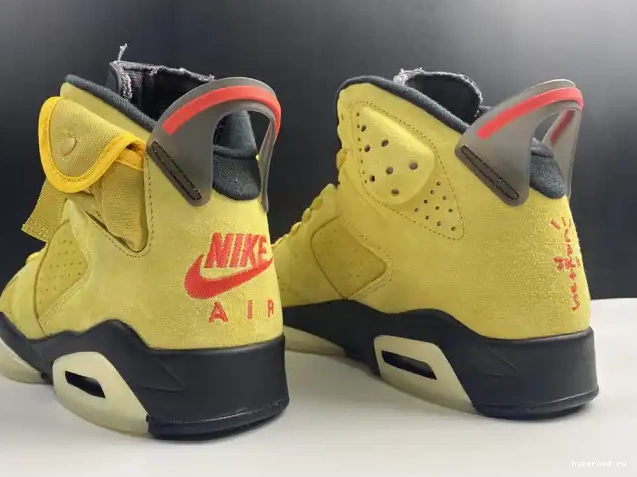 TRAVIS 6 SCOTT JORDAN YELLOW AIR CN1084-300 X 0415